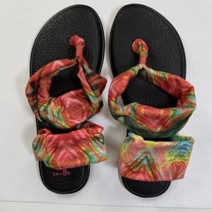 Sanuk Yoga Sling Sandals Size 8 Red Tie Dye Slingback Flip Flops Comfort Boho